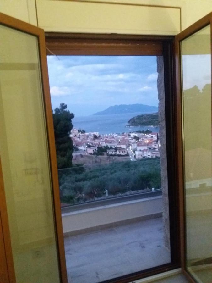 Апартаменти Nera'S View Epidaurus Екстер'єр фото