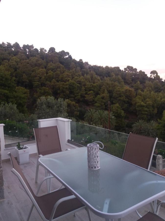 Апартаменти Nera'S View Epidaurus Екстер'єр фото